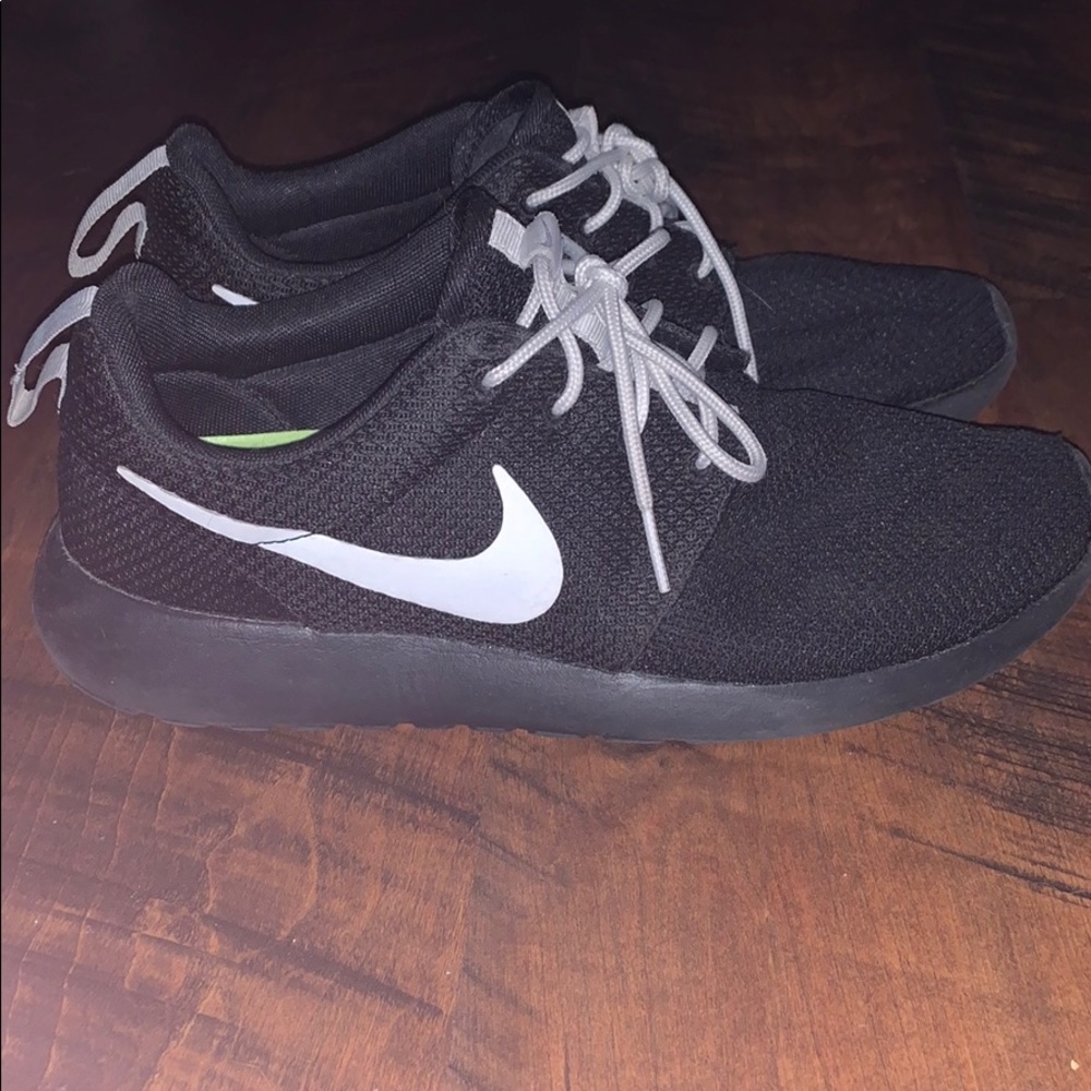 Nike shoes